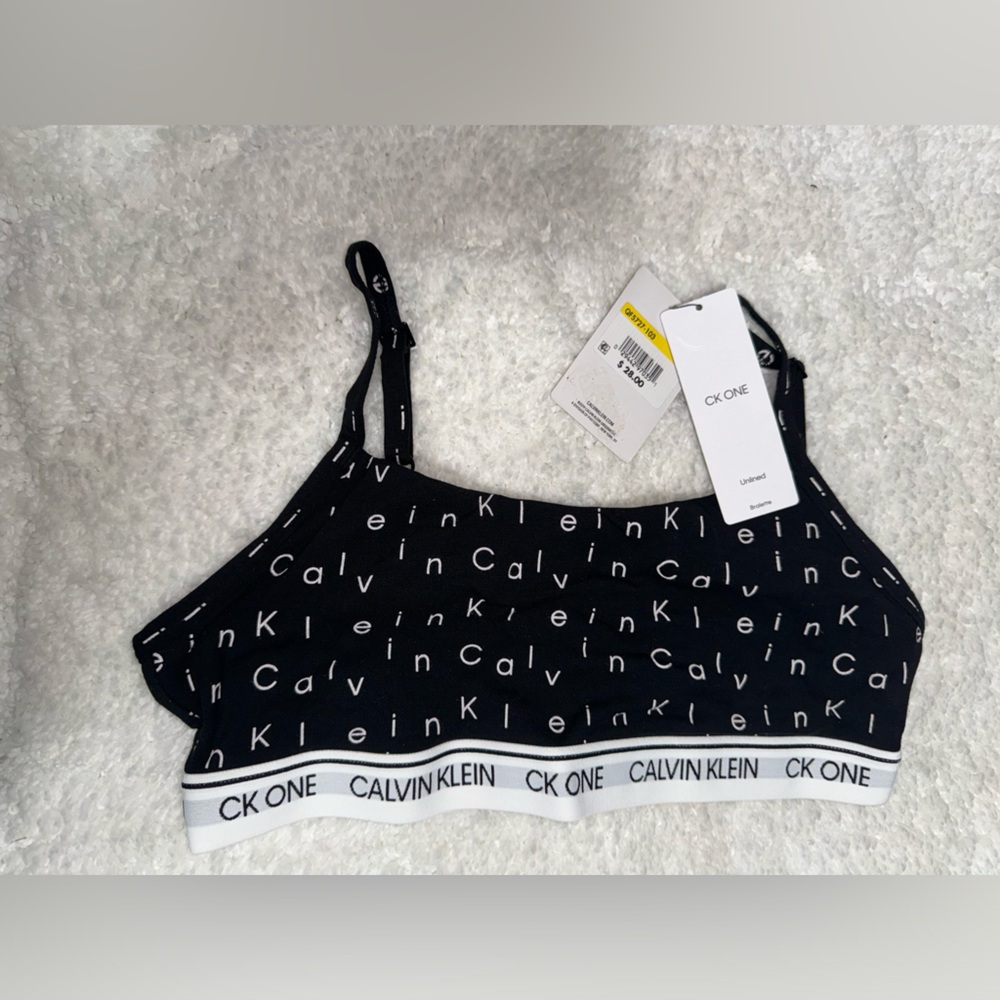 Calvin Klein Women’s Black Bralette NWT size medium